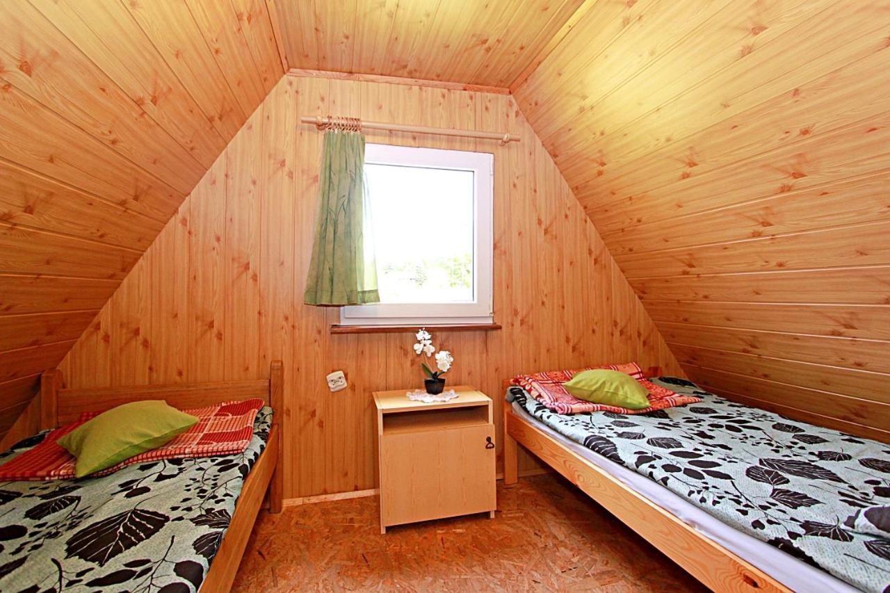 Domki Wczasowe Mazury - Ferienhaus Masuren - Do 12 Osob - Idealny Dla Grup Dluzek 外观 照片